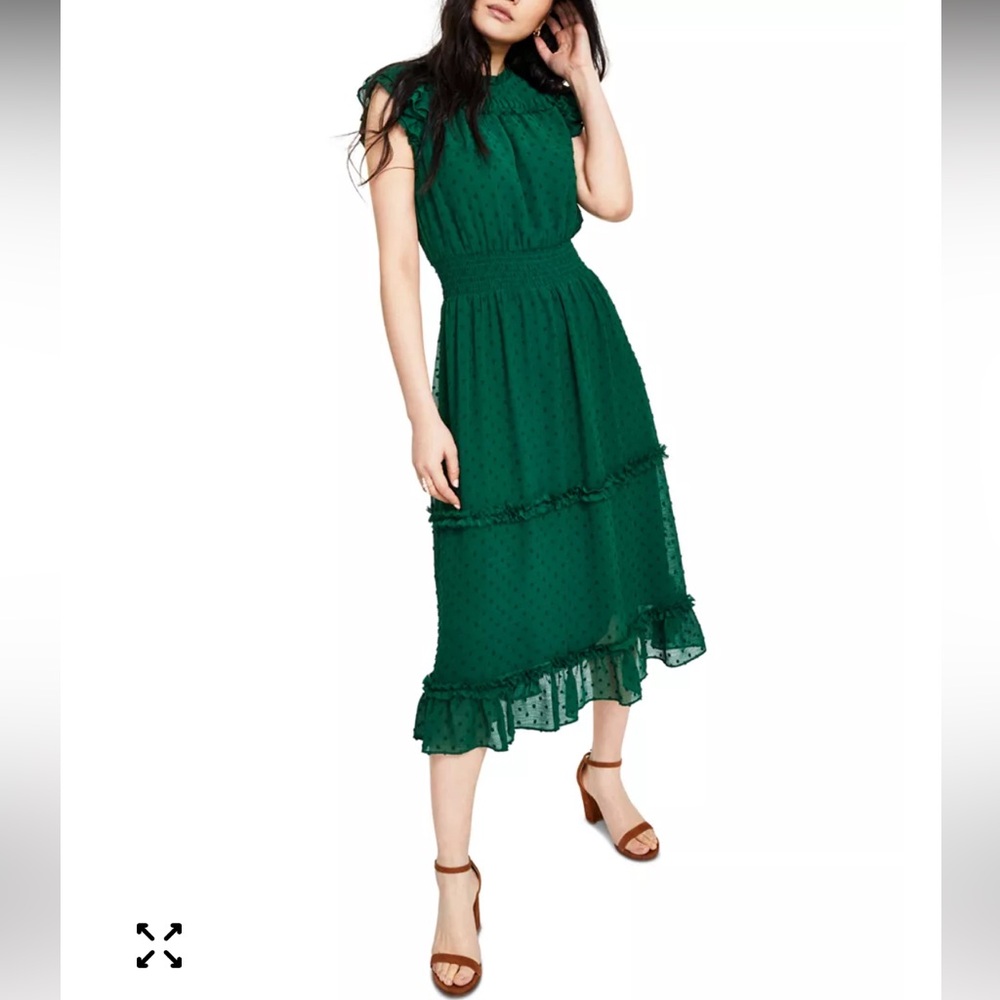 CeCe Women's Ruffled Flutter Sleeve Swiss Dot Midi Dress in Alpine Green Small